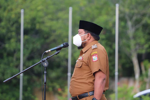 Syahrial Pimpin Apel Gabungan Awal Tahun 2021 di Lingkungan Pemkot Tanjungbalai.lelemuku.com.jpg