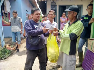 Sejumlah Elemen Masyarakat Dukung Kegiatan YANU  Berbagi Nasi 150 Bungkus Untuk Warga Terdampak Banjir