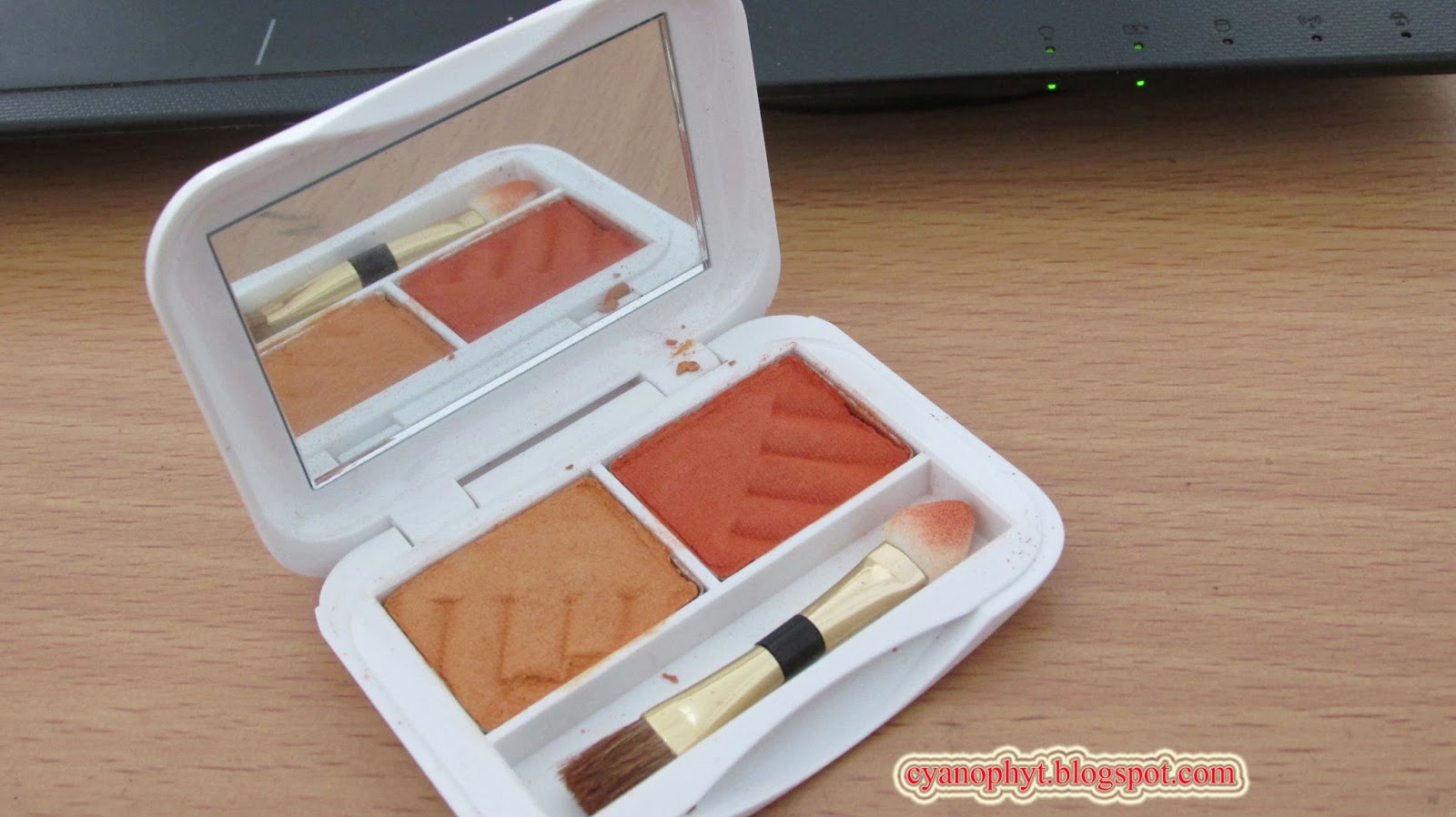 Review Red A Eyeshadow Seri B Cyanophytas Beauty Diary