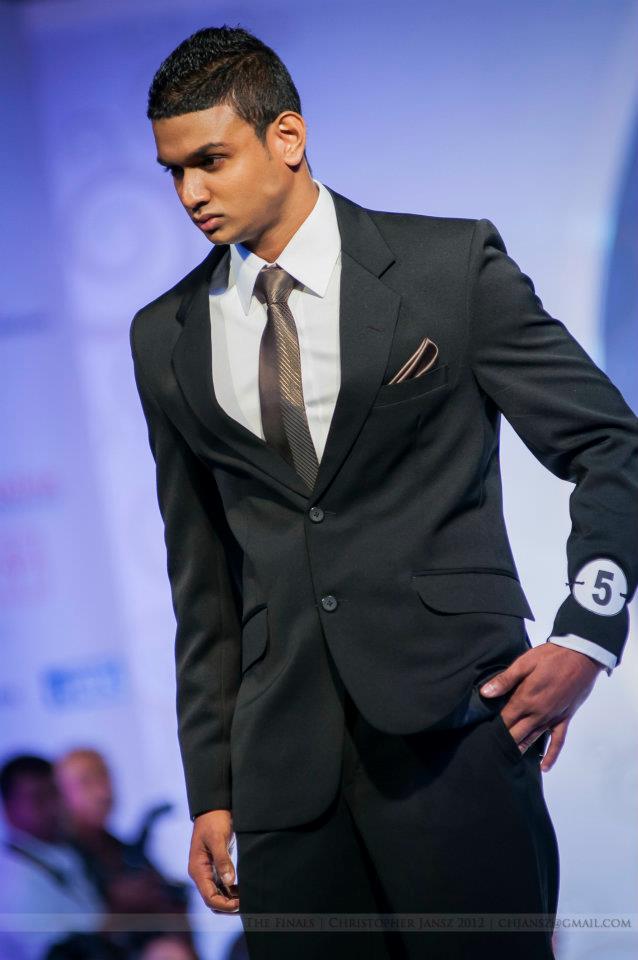 Mister Sri Lanka International 2012 Dimitri Dolapihilla