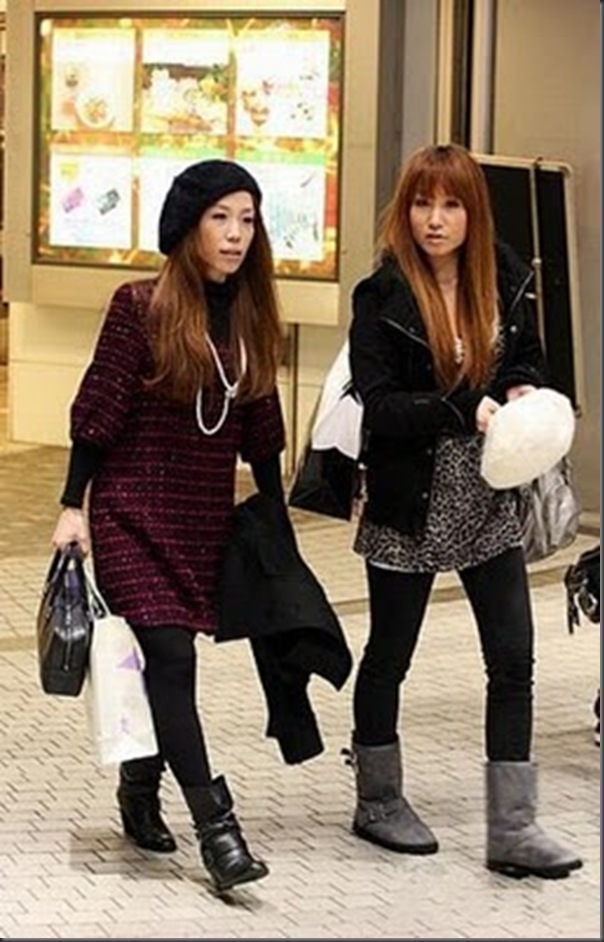 A moda na rua das garotas japonesa