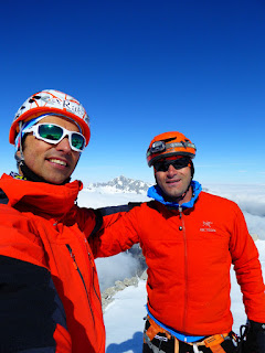 fernando calvo guia de alta montaña uiagm , escaladas y alpinismo Friero naranjo de bulnes