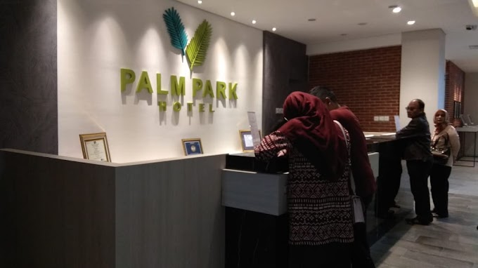 Palm Park Hotel Surabaya: Stylish Hotel Yang Terkoneksi Dengan KAZA City Mall