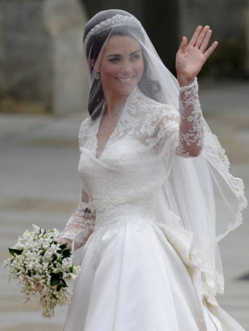 queen elizabeth wedding dress. queen elizabeth wedding dress.