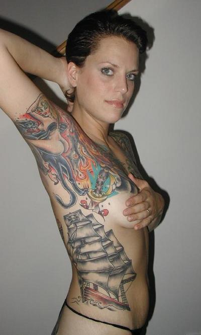hip tattoo designs- anchor tattoo on hip