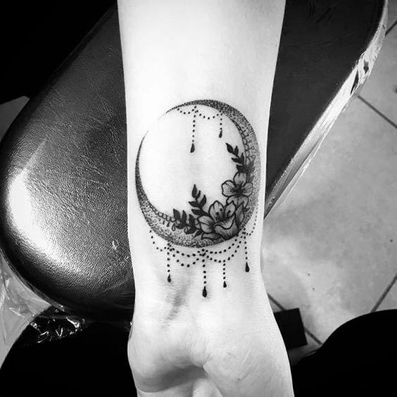 small tattoo ideas for women