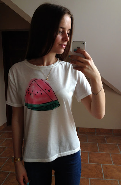 http://pl.wholesalebuying.com/product/new-leisure-women-watermelon-pattern-side-split-o-neck-short-sleeve-t-shirt-top-blouse-118514?utm_source=blog&utm_medium=cpc&utm_campaign=Flora036