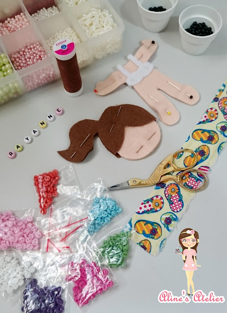 BONECA-DE-FELTRO-DE-BIQUINI