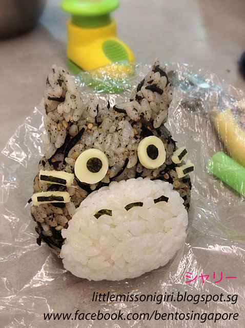 Totoro Pikachu Onigiri トトロとピカチュウお握り Little Miss Bento