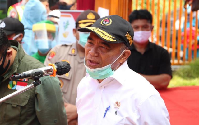 Bansos Corona, Menko PMK: Jabar Sudah Tersalur 80 Persen Meski Medannya Sulit