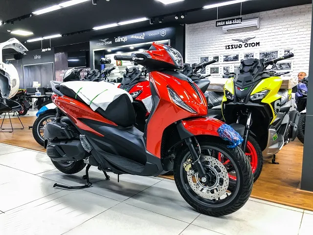 Piaggio Beverly S 400 HPE 2024 Scooter