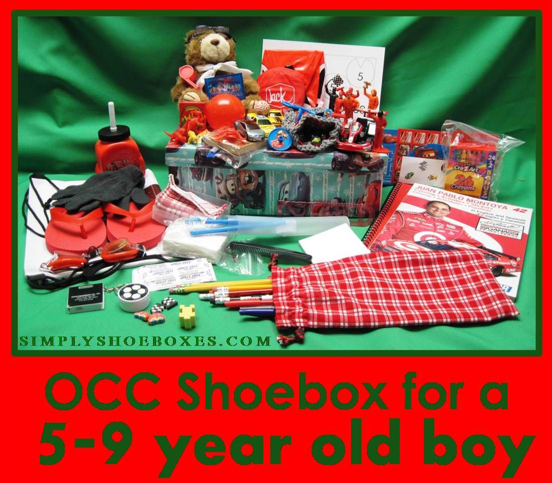 Simply Shoeboxes: Operation Christmas Child Shoebox for 5-9 Year Old Boy-  2017