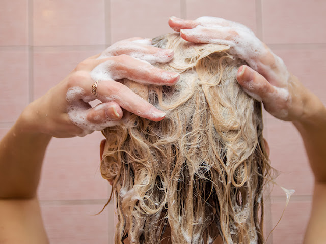 Shampoo Pewarna Rambut  dari Tresemme artsdp com