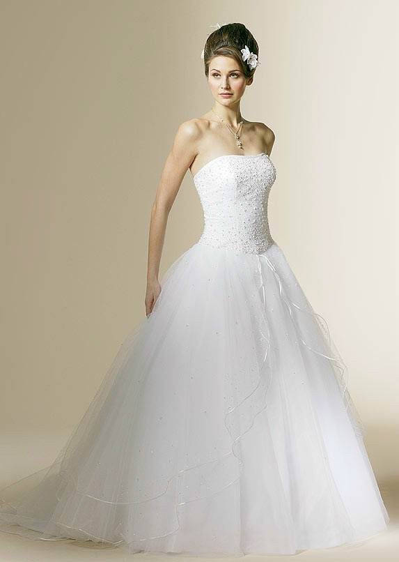 Strapless Tulle Wedding Dress