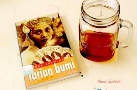 Pemberontakan Perempuan Bali dalam Novel Tarian Bumi