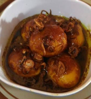 Dua Resep Semur Telur Terlezat