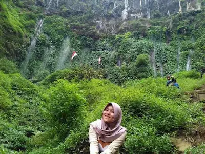 foto air terjun sumber pitu malang