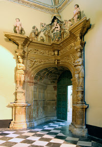 http://www.fundacionmedinaceli.org/monumentos/capilla/descubra_apuntes.aspx