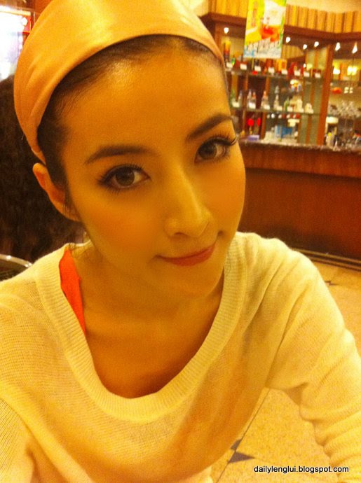 Momo Jing : China Momo Jing : China