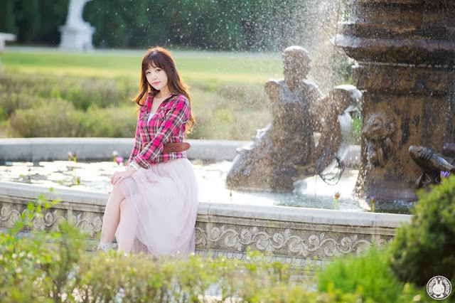 5 Hong Ji Yeon outdoor - very cute asian girl-girlcute4u.blogspot.com