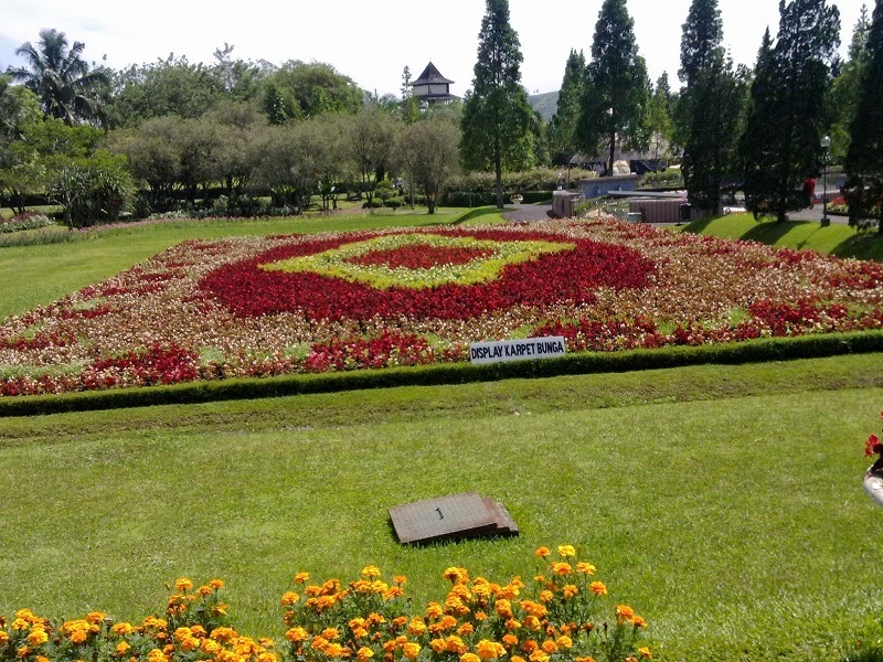 Taman Bunga  Nusantara