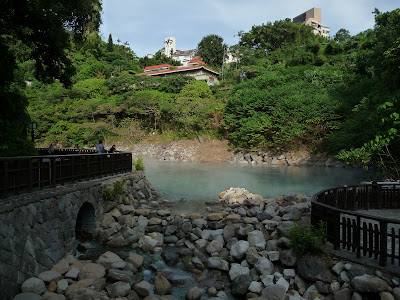 New-Bei-Tou-Hot-Springs-Taiwan-relaxation-meditation-holiday-Asia