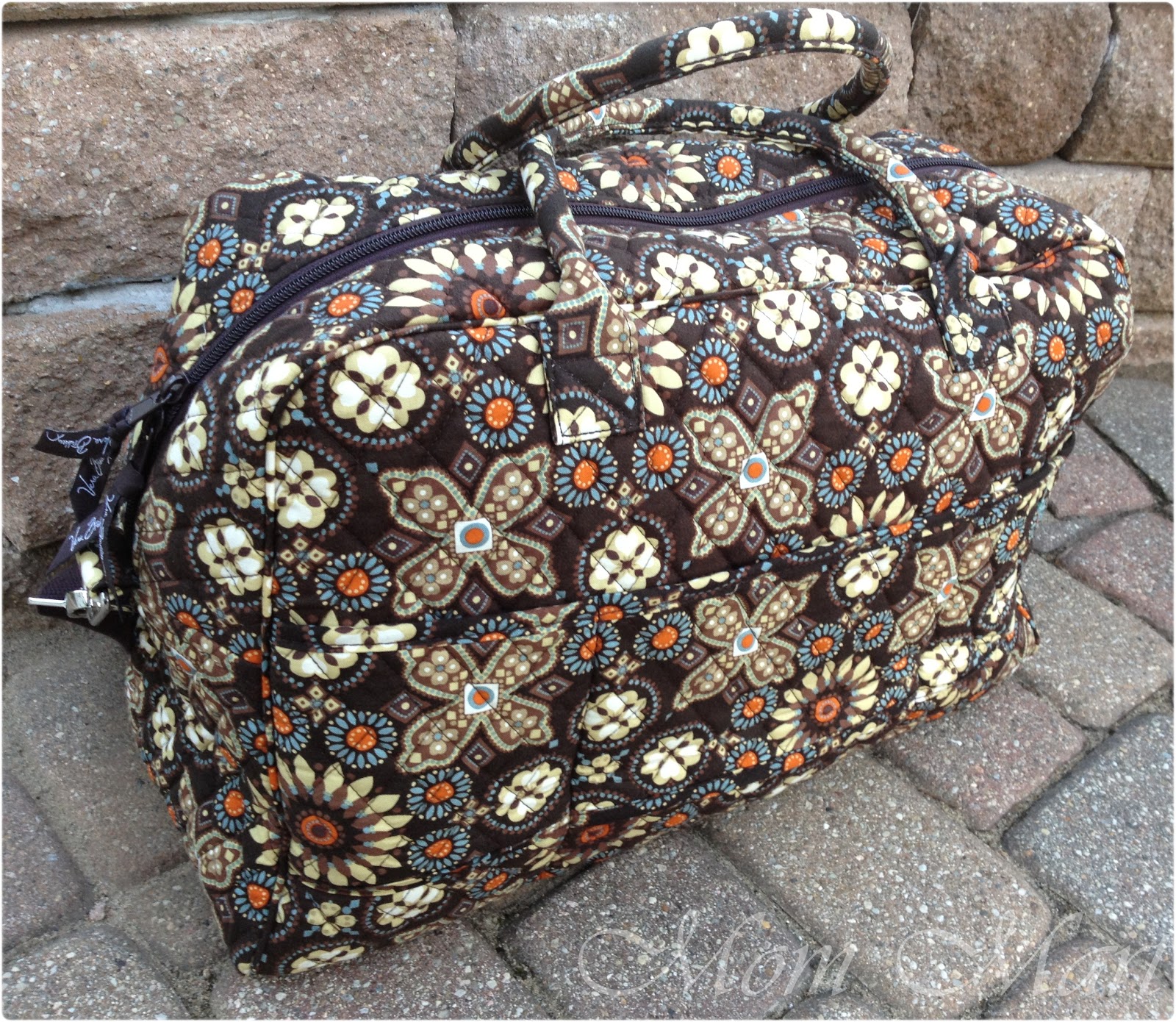 Holiday Gift Guide: Vera Bradley Weekender Review #GiftGuide