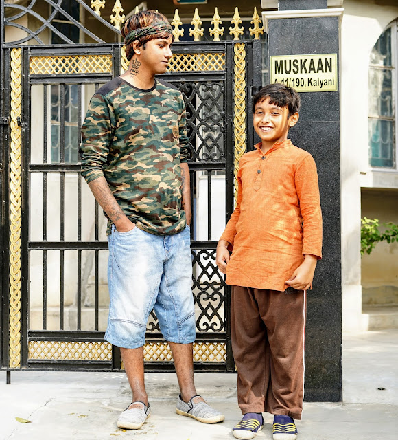 Sourajit Saha And Rick In Front Of Muskaan 5