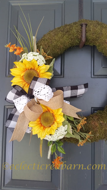 Fall Sunflower Wreaths. Share Now. #wreaths #sunflowers #fallwreaths #eclecticredbarn