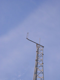 detail van de nieuwe bevestigingsconstructie voor de antennes