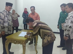 Direktur PDAM dan Direktur Sumber bhakti
