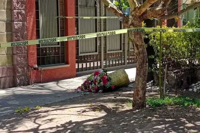 Sicarios de El CJNG se disfrazan de floristas para entrar a ejecutar a una persona pero fueron recibidos a balazos y los hicieron huir