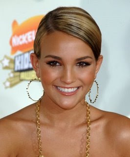 Short Celebrity Hairstyles Trends 2010 for Women
