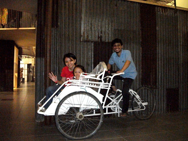 Becak, the most popular and versatile vehicle in Surabaya