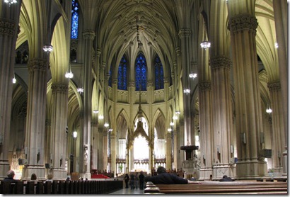 800px-St_Patrick's_cathedral_NY