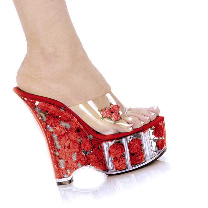 High heel shoe for small height