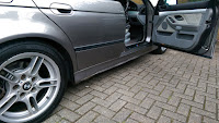 BMW E39 540i damaged sill