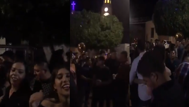 VIDEO MAS DEL FUNERAL de EL CHINO ANTRAX parecía fiesta la calle repleta con banda y CANTANDO todo a TODO PULMÓN