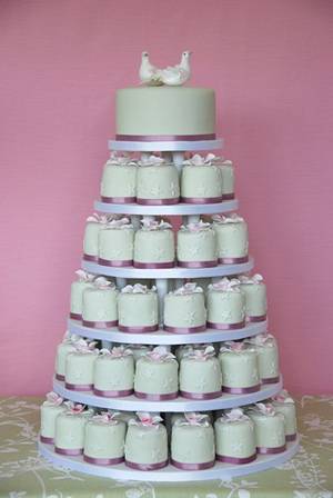 3 tier wedding cakes pictures