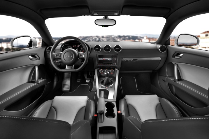 2011 Audi TT Car Interior