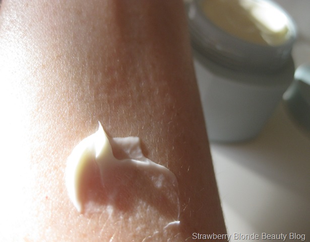 Liz Earle Skin Repair (2)