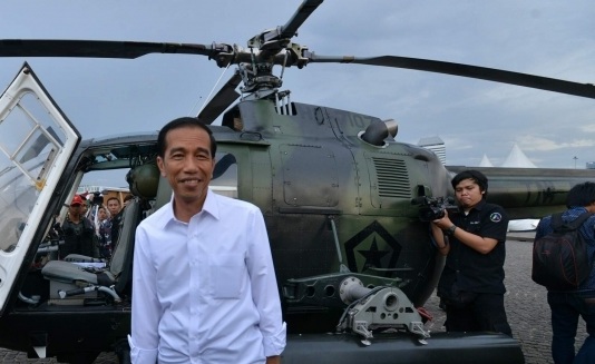 Roy Suryo : Jokowi Bisa Diterbangkan Pakai Helikopter, Tak Perlu Beri Alasan Macet.