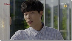 Lucky.Romance.E08.mkv_20160618_220644.176_thumb