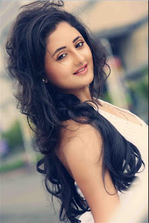 Biodata Lengkap Rashmi Desai Pemain Film Uttaran