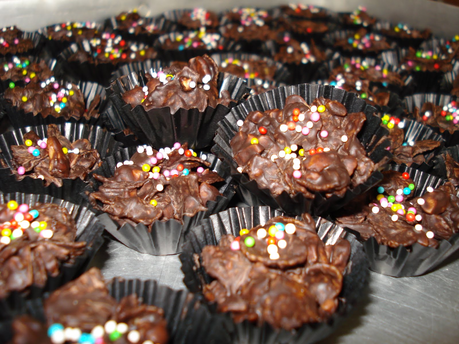 Resep kue kering Chocolate Cornflakes Cookies