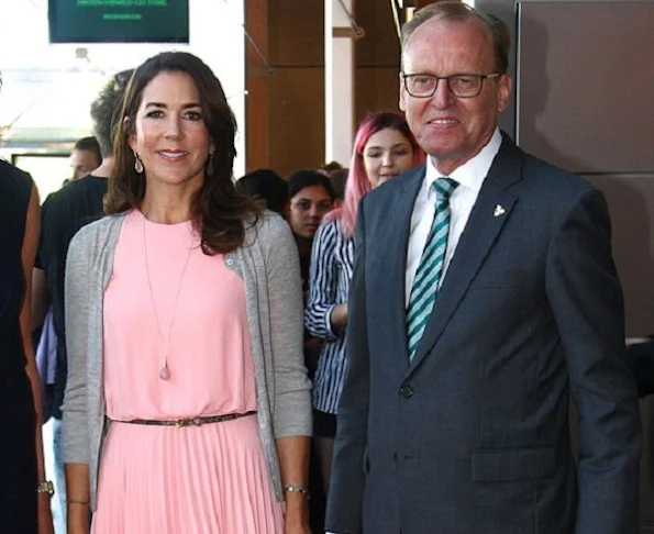 Crown Princess Mary attended the lecture 'Quantum Black Holes' by Stephen W. Hawking. Hugo Boss Clutch Bag, Gianvito Rossi Shoes, Prada dress
