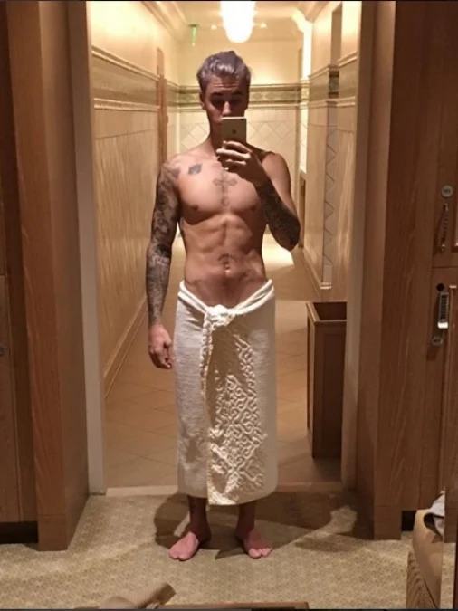 Justin Bieber , Mario Casas , Irina Shayk et David Beckham : 20 images sexy pour vous rendre un Blue Monday plus heureux