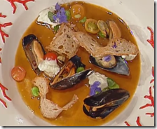 Pane alle alghe, cozze e pecorino