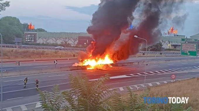 Szénné égett egy romániai kamionsofőr Torino közelében (Videó)