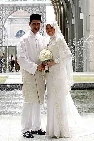 Majlis Perkahwinan Dr Muszaphar Shukor dan Dr Harlina